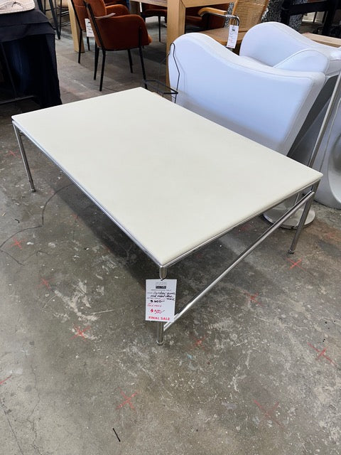 WHITE COFFEE TABLE WITH METAL LEGS-OUTDOOR